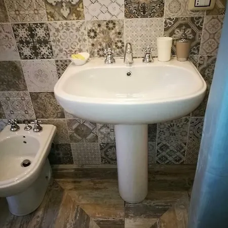 Zabbara Bed & Breakfast 3*