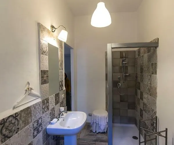 Oda ve Kahvaltı Zabbara